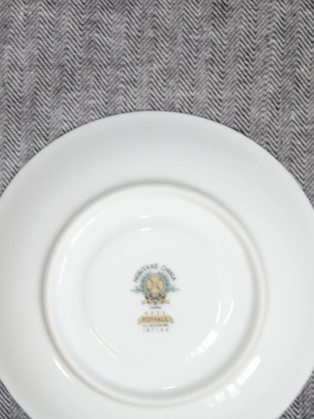 Vintage Noritake China 'Romance' Pattern 6022 Saucer & Luncheon Plate Set